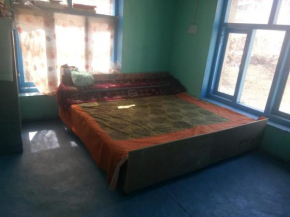 Jamaica's lodge in Losar